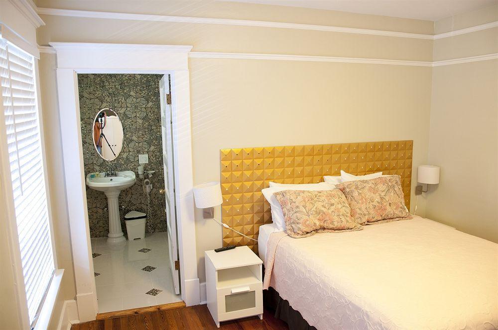 The Mansion House Inn 세인트피터즈버그 외부 사진